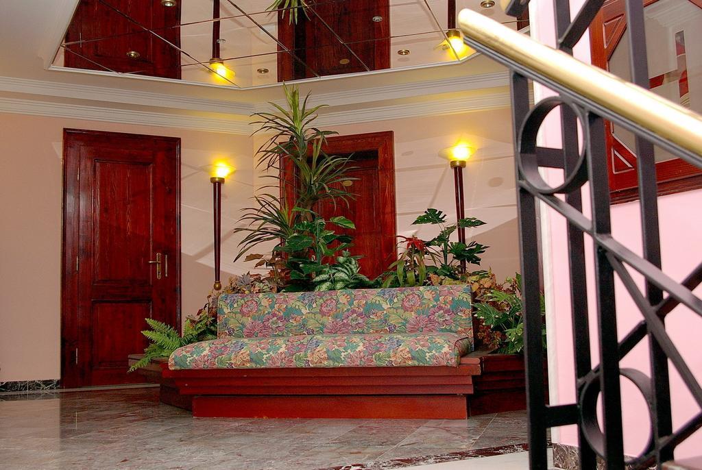 Bellevue Hotel And Resort バルデヨフ エクステリア 写真