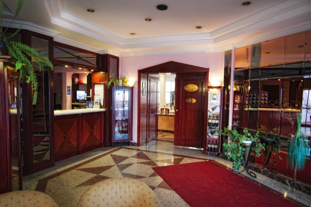 Bellevue Hotel And Resort バルデヨフ エクステリア 写真